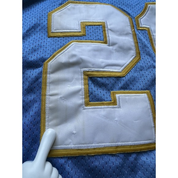 Reebok SD Chargers Mens  Ladainian Tomlinson Powder Blue Jersey Sz 56 Stitched - Picture 6 of 16